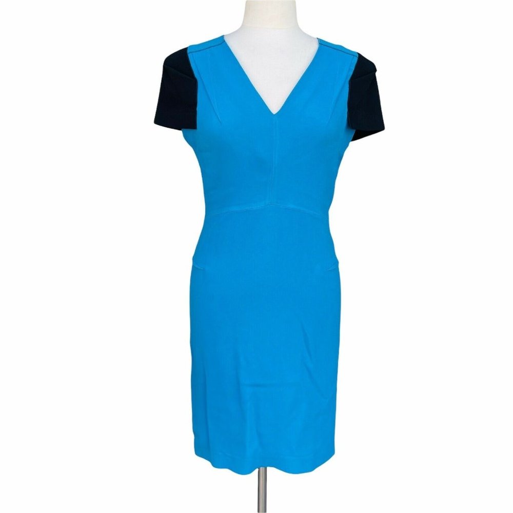 ROLAND MOURET Size 12 Light Blue Black Sleeve V-neck Zip Back Crepe Sheath Dress